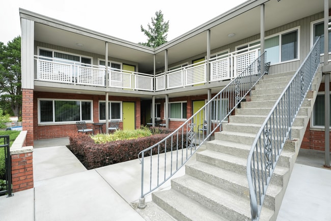 Building Photo - Park Manor Apartments