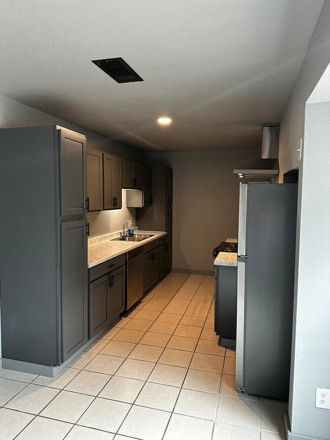 Foto del edificio - 1521 S Missouri St