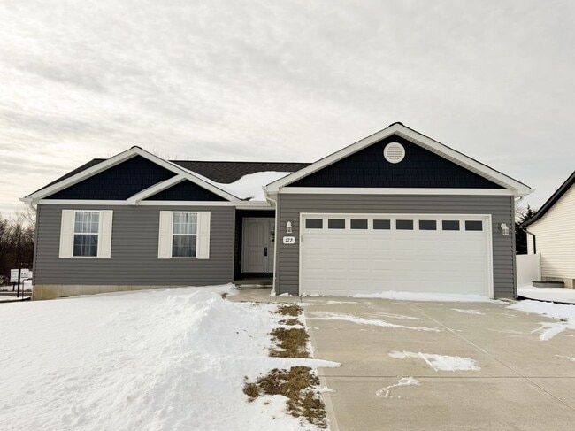 Building Photo - 172 Bombadill Blvd