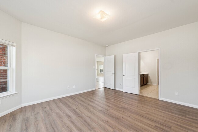 Foto del edificio - 312 Magnolia Dr