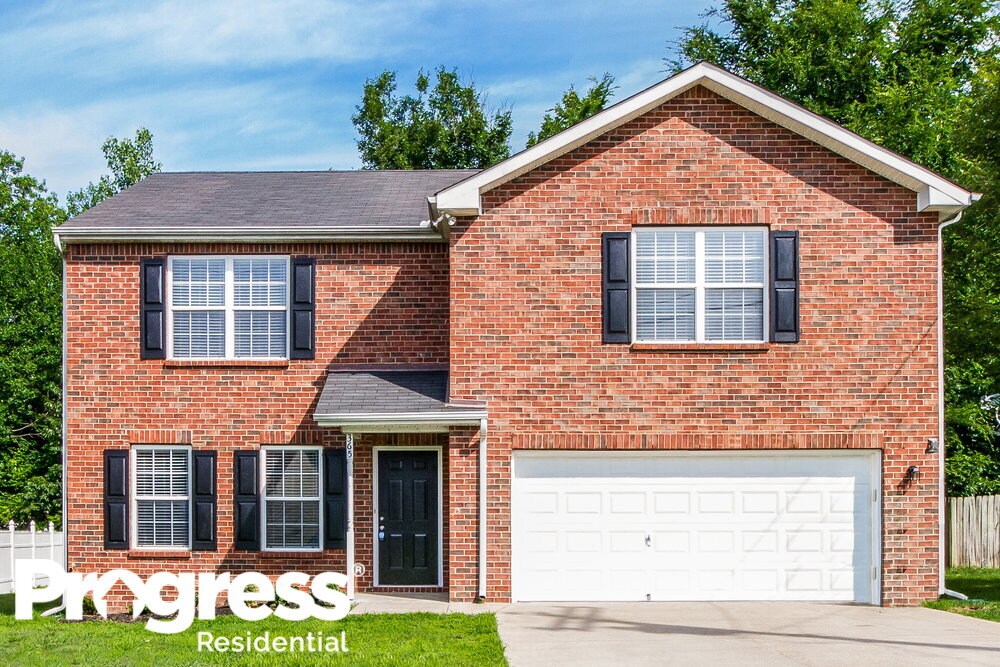 365 Clearlake Dr, La Vergne, TN 37086 House Rental in La Vergne, TN