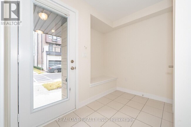 Photo du bâtiment - 28 Credit Ln