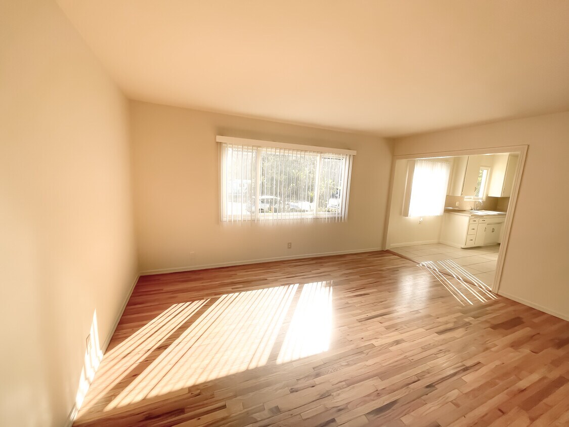 2503 Arlington Ave Unit M, Torrance, CA 90501 Apartments in Torrance