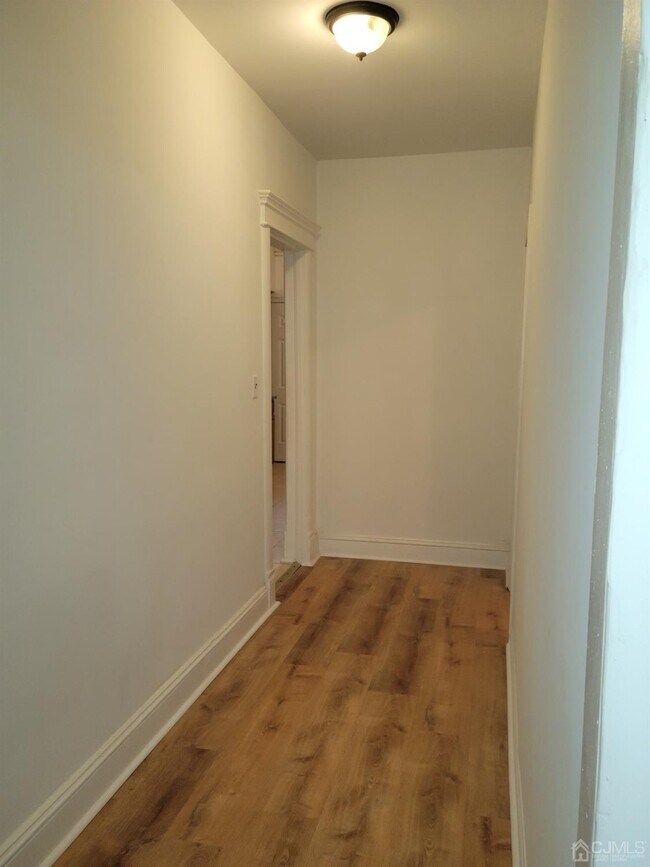 Foto del edificio - 342 Maple St