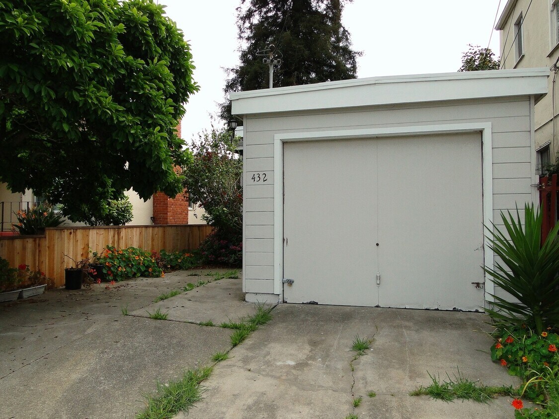 Foto principal - Bungalow near El Cerrito Plaza BART and Pl...