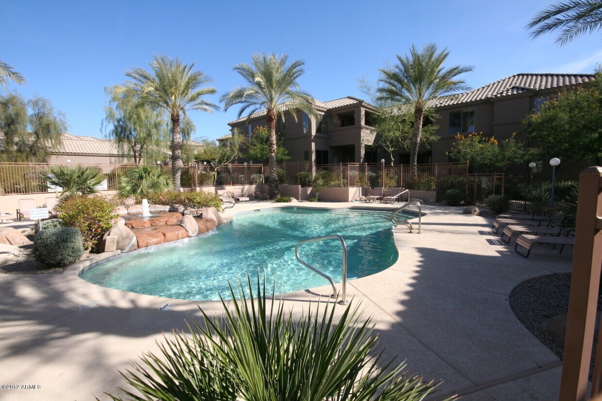 Primary Photo - 11680 E Sahuaro Dr