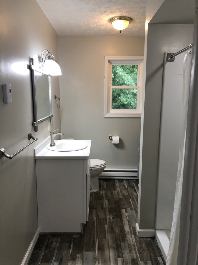 New bathroom - 396 Autumnwood Dr