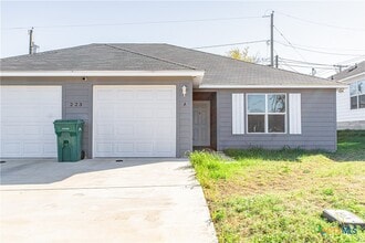 Building Photo - 223 N Mary Jo Dr