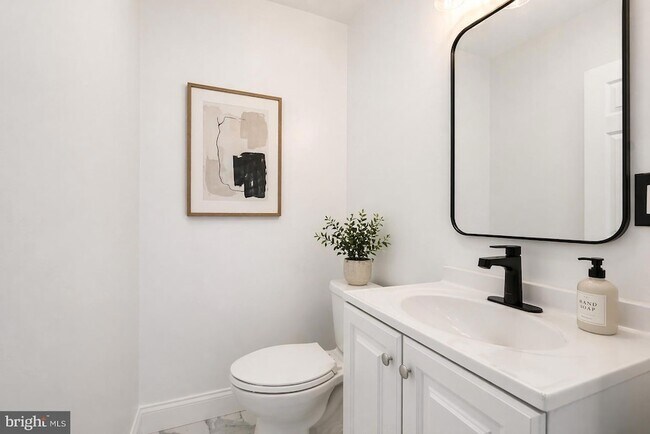 Foto del edificio - 5309 Chesapeake Rd