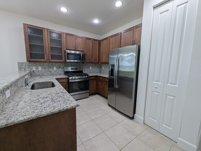 Foto del edificio - 13541 SW Oceanus Blvd