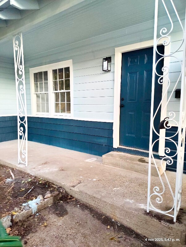 Foto principal - 130 E Witcher Ln