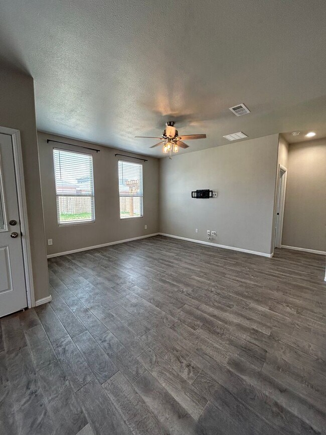 Foto del edificio - Beautiful Home in Desert Ridge For Lease
