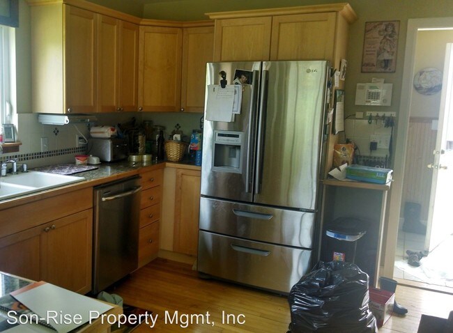 Foto del edificio - 5 br, 2 bath House - 4313 Bay Rd