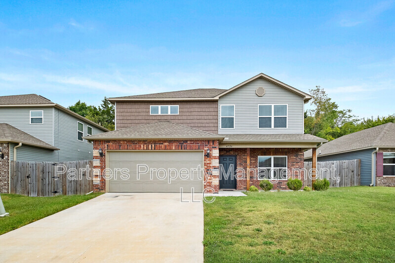 Foto principal - 4726 W Hoover Loop