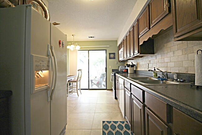 Foto del edificio - Beautifully Updated Patio Home In Niceville!