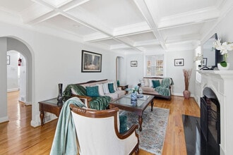 Building Photo - 1304 Van Buren St NW