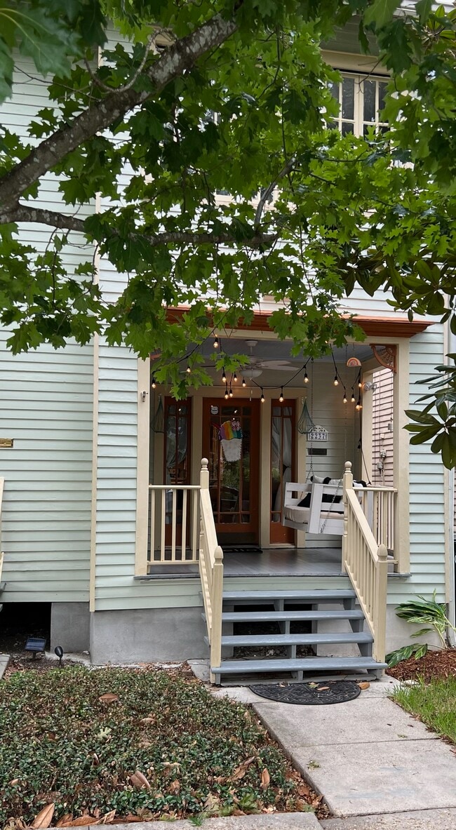 Building Photo - 2237 General Pershing St