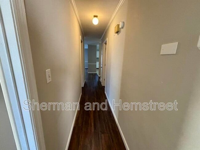 Foto del edificio - 4047 Indian Creek Rd