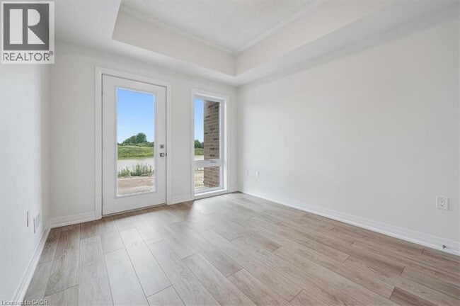 Building Photo - 165 REVERIE Wy