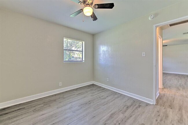 Foto del edificio - 475 W Ethelene St