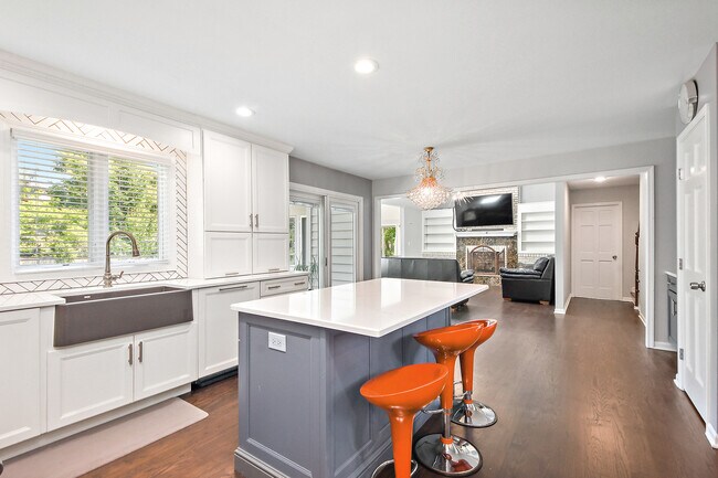 Foto del edificio - 543 Gateshead Dr