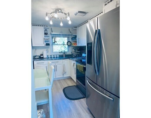 Building Photo - 153 Commercial St