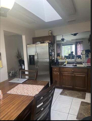 Foto del edificio - 6004 Strawberry Lakes Cir