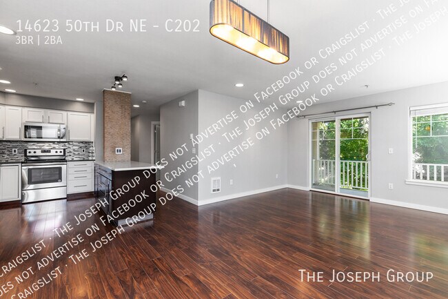 Foto del edificio - 14623 50th Dr NE