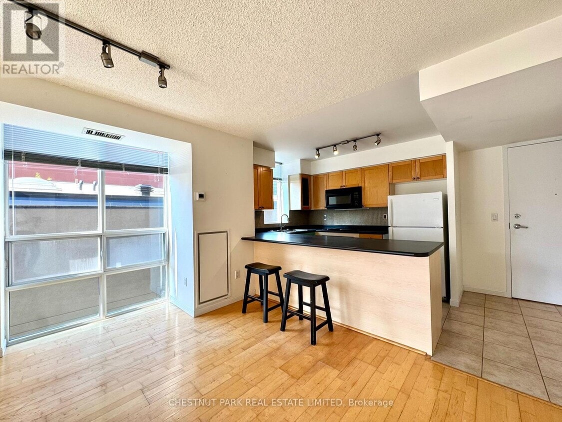 Photo principale - 311-311 Richmond St E