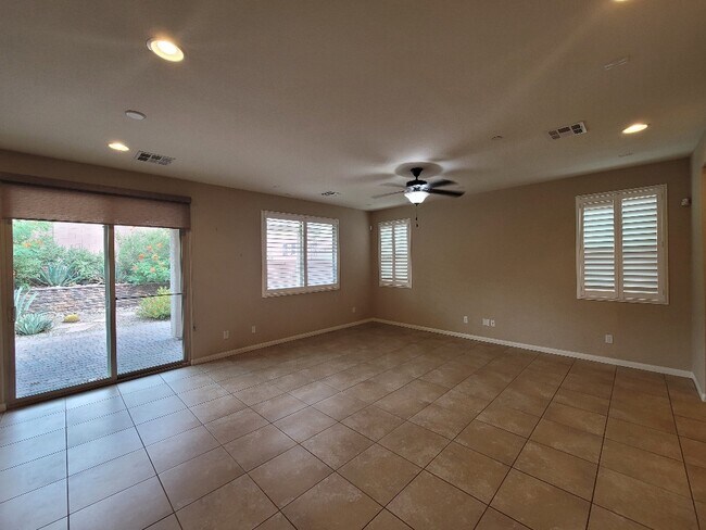 Building Photo - 1430 Ozzie Smith Ave