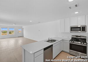 Foto del edificio - 3323 Hilts Trl