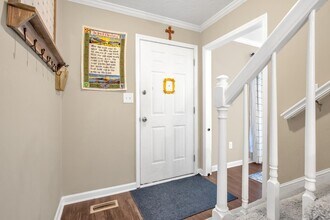 Building Photo - 608 Georgetown Cir