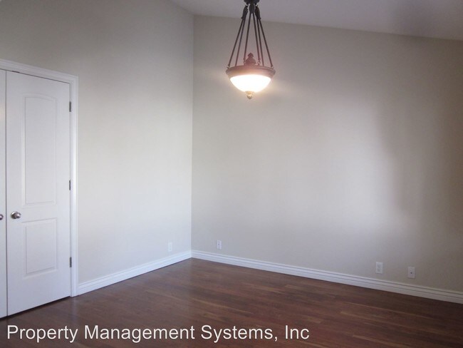 Foto del edificio - 7469 S Green Haven Dr