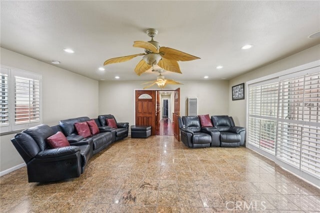 Foto del edificio - 13426 Crocker St