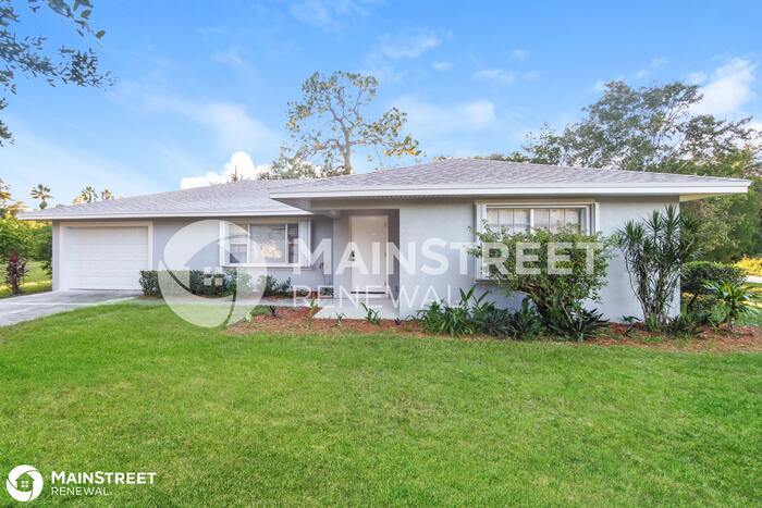 8795 98TH CT, VERO BEACH, FL 32967