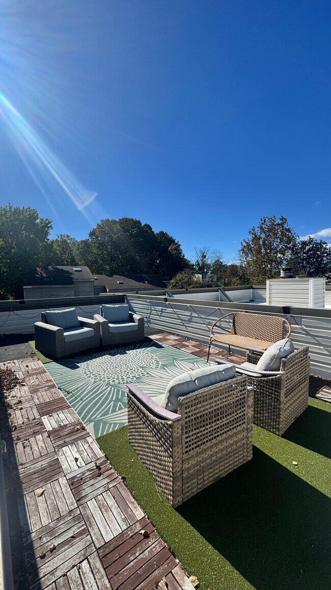 Foto del edificio - 2810 Wiigwaas Ln