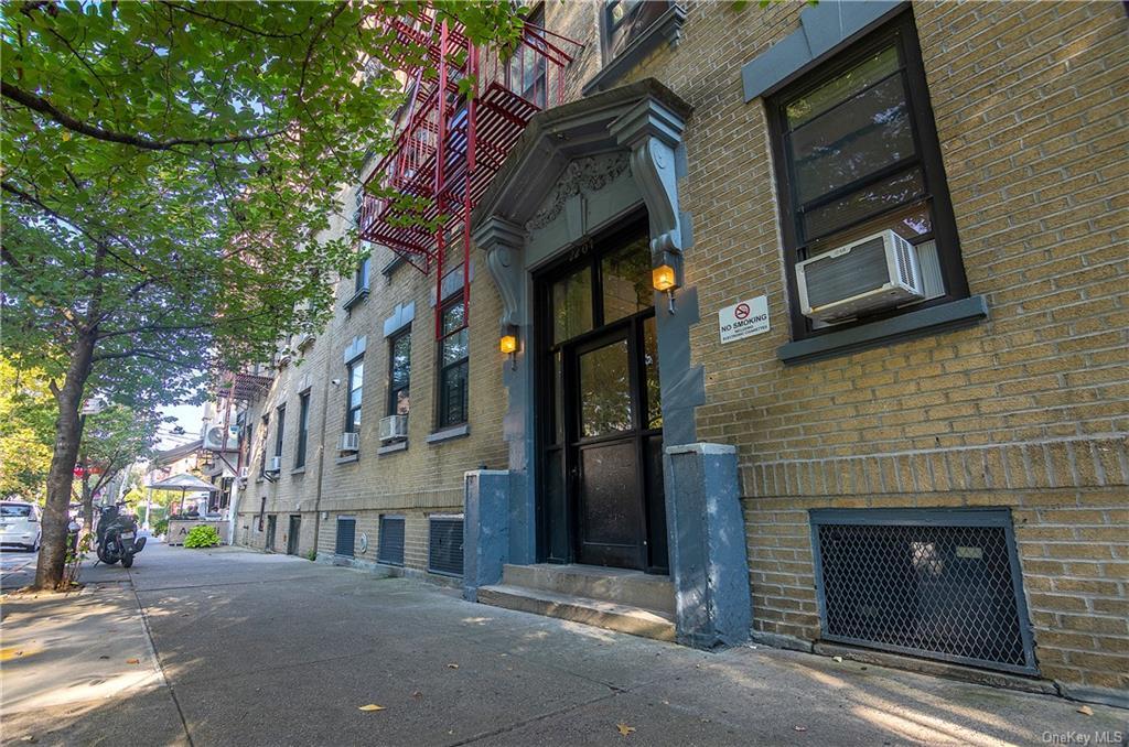 Primary Photo - 22-07 19th St