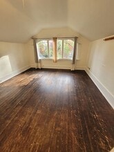 Building Photo - 284 Pearl St Building Photo - 284 Pearl St