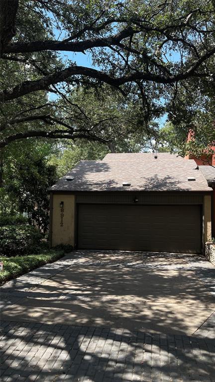 Foto del edificio - 8912 Barons Ct