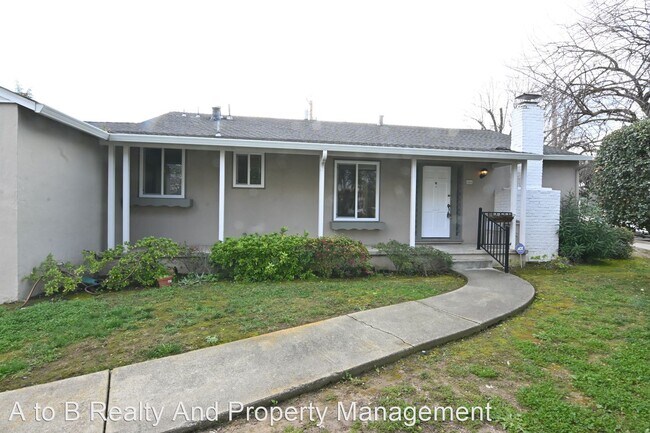 Foto del edificio - 3 br, 1 bath House - 2466 Beechwood Ave