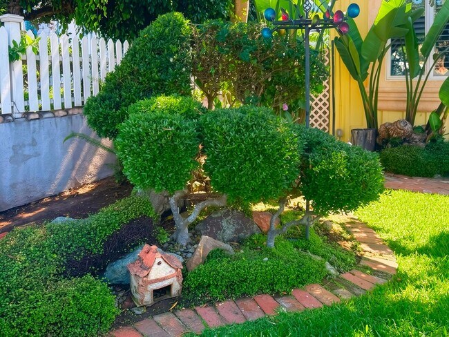 Foto del edificio - 4421 Orchard Ave