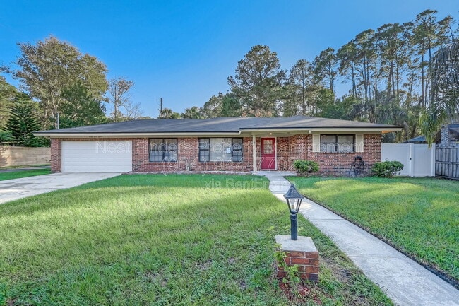 Building Photo - 3312 Pickwick Dr S