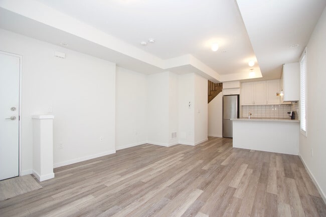 Photo du bâtiment - 1711 Pure Springs Blvd.