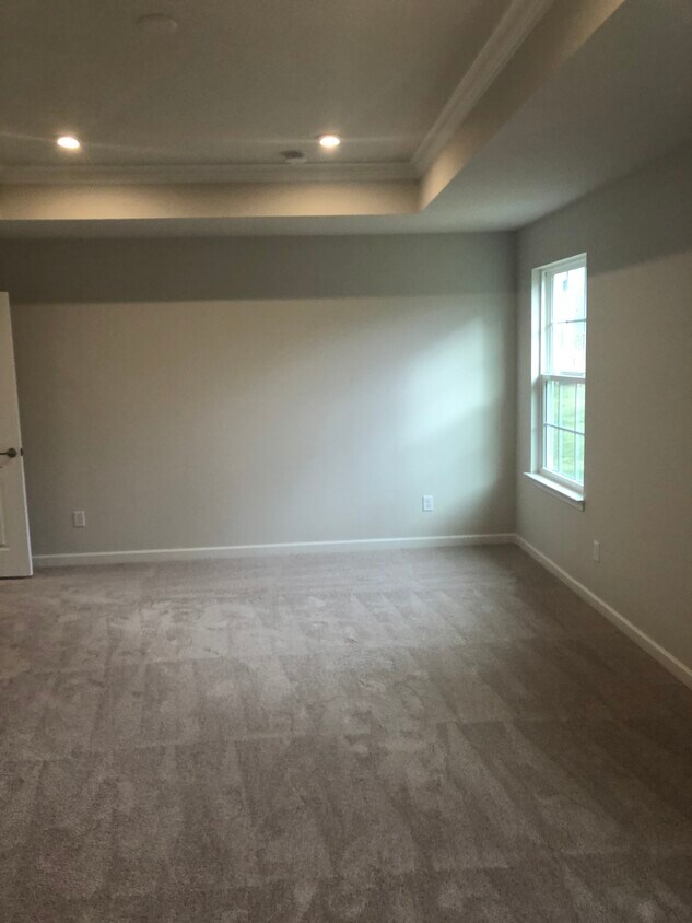 Foto principal - 809 Dean Dr
