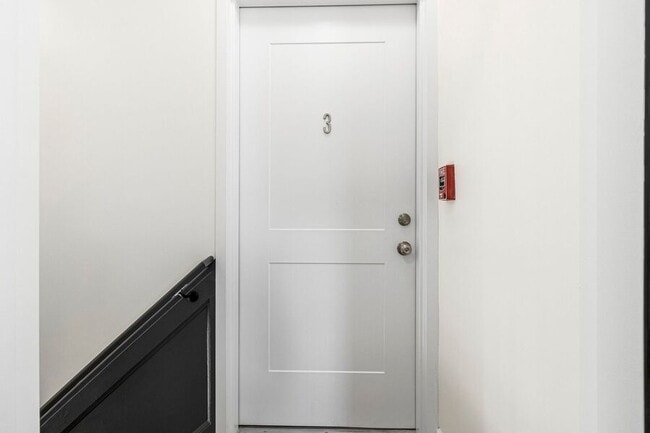 Photo - 1929 2nd St NE Apartment