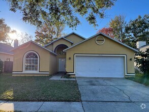 Building Photo - 1020 Stone Chapel Ct