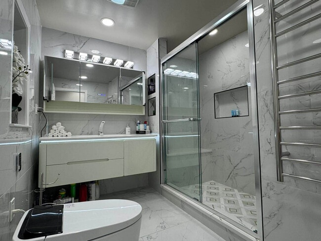 Photo - 247 Union St House