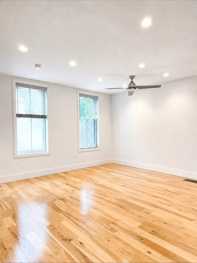 Foto del edificio - 2200 W 32nd St