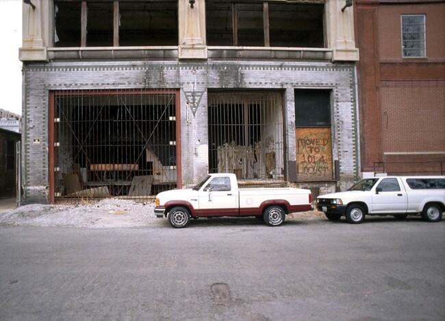 Vista alternativa del edificio - Grace Lofts