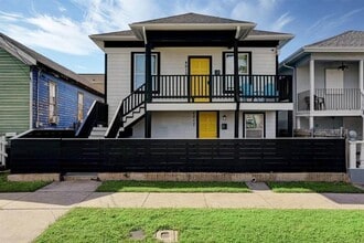 Building Photo - 4017 M Ave